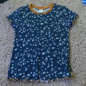 floral tee